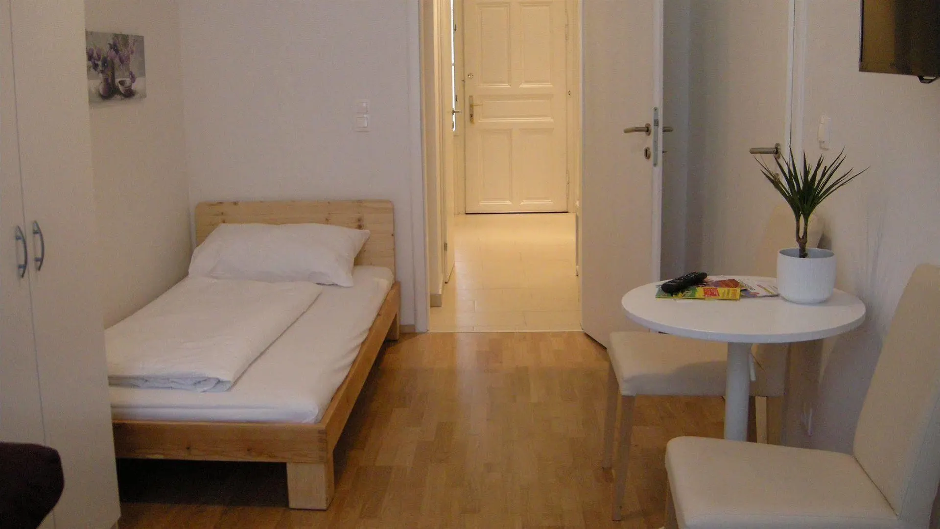 *** Hotel Cityrooms Vienna Austria